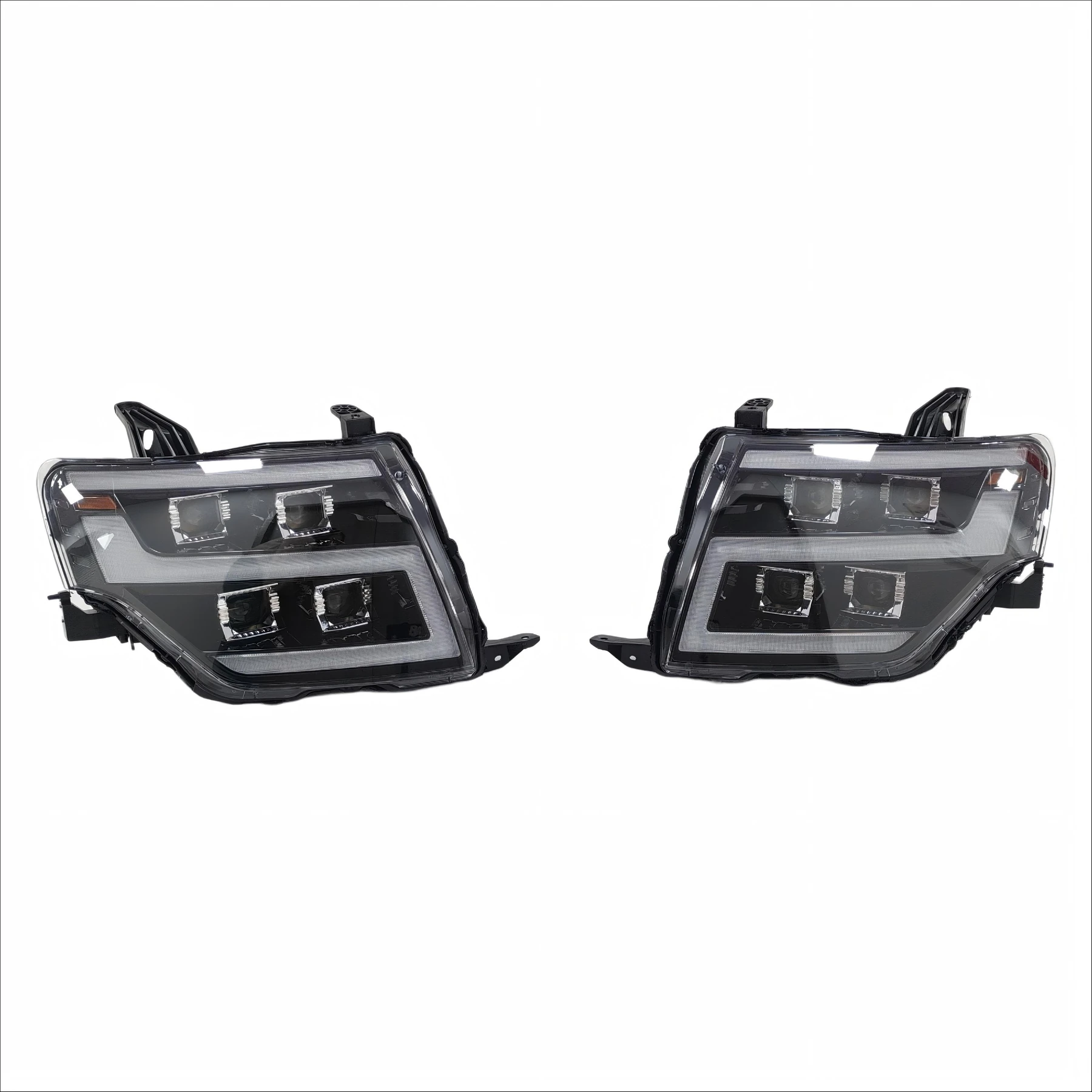 Mitsubishi Pajero headlight assembly, front pair reference